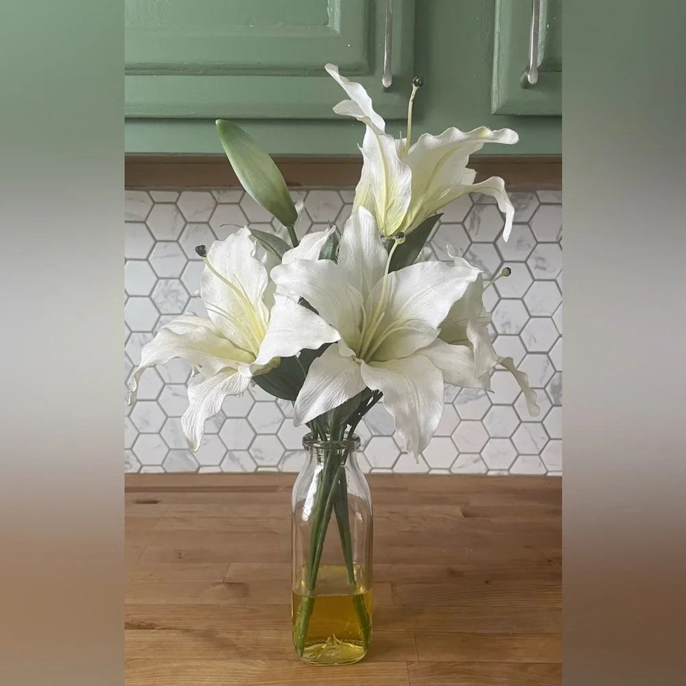Faux White Lily Arrangement in Glass Vase